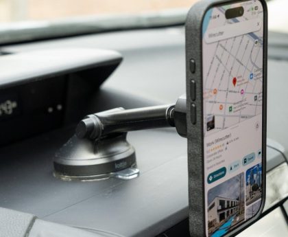 universal car phone mounts for dashboards