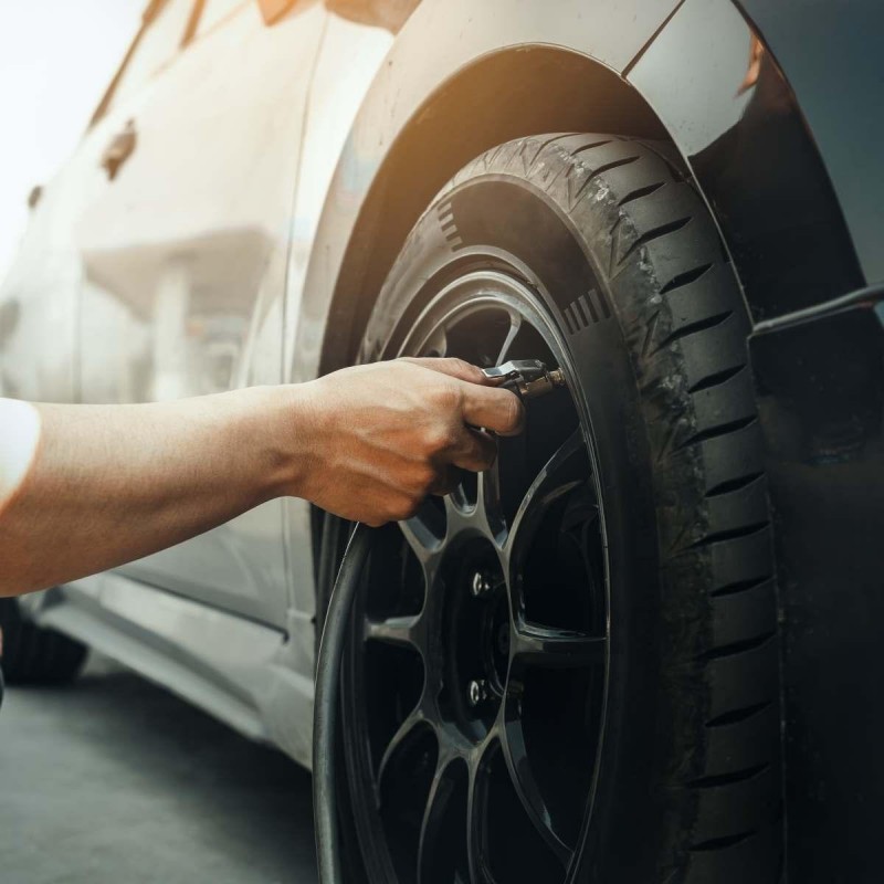 how to check tread on tires