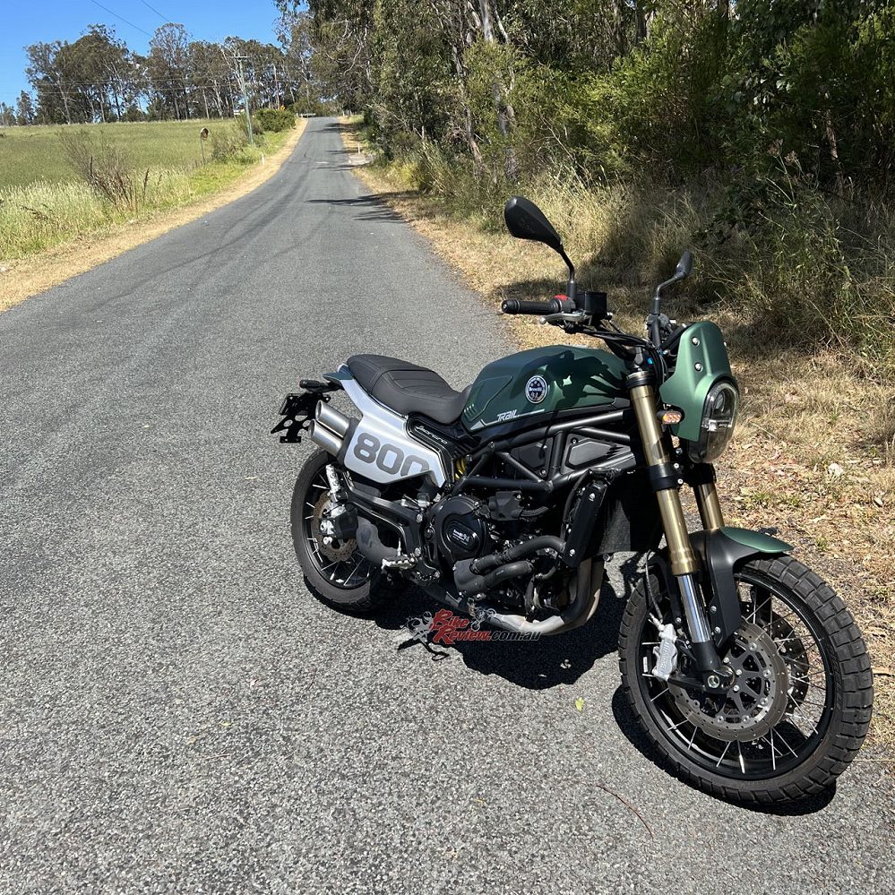 benelli motorcycle