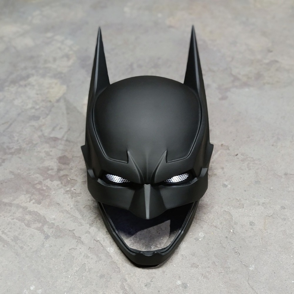 batman helmet