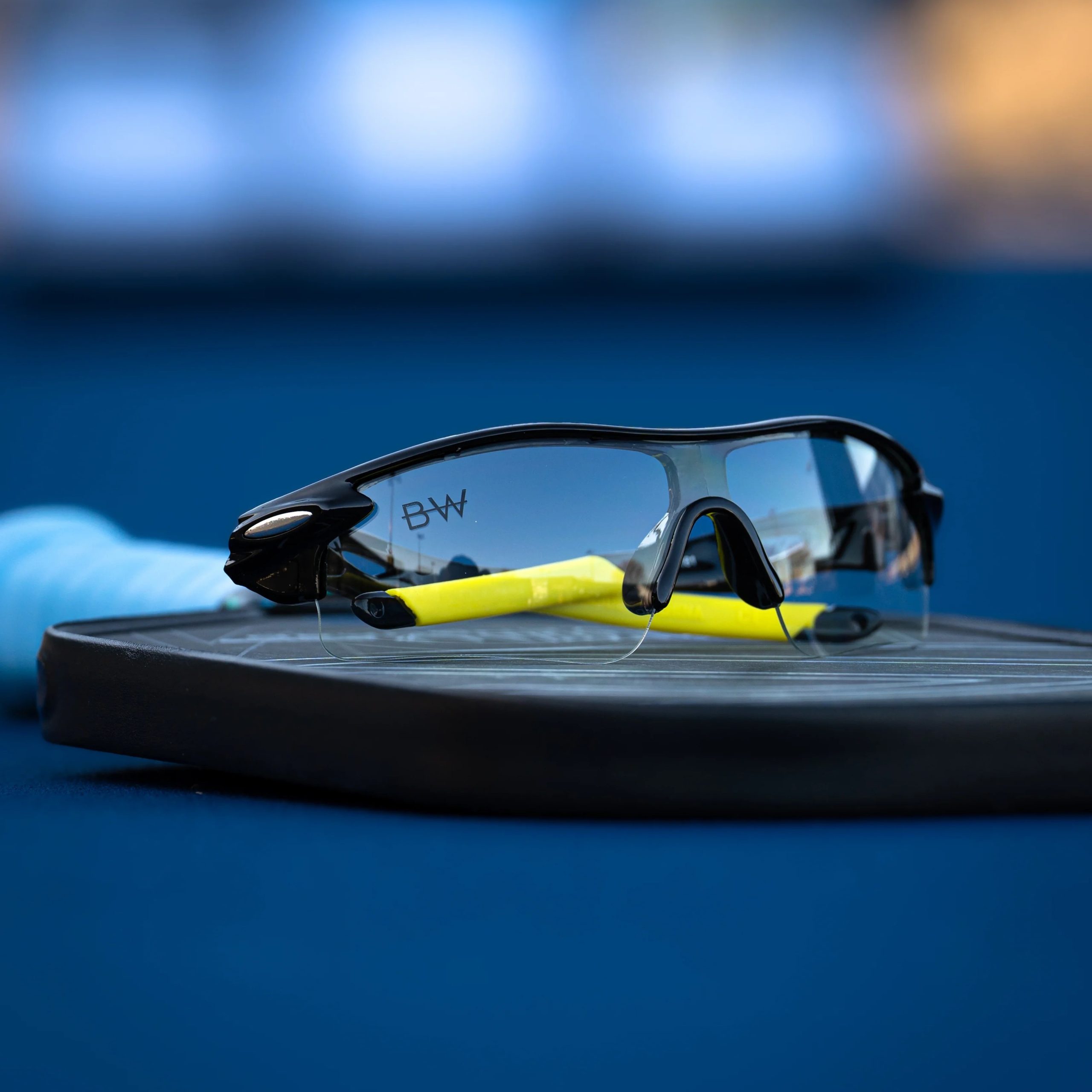 wear sunglasses at night